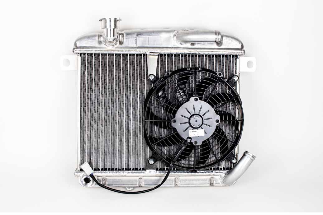 Aluminium radiator with SPAL fan for Alfa Giulia 2nd series (natural)